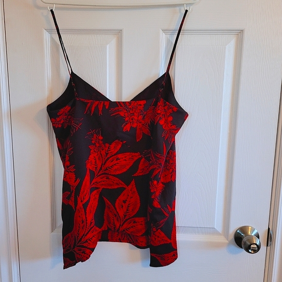 NEW Le Chateau tank top red/black floral - Picture 2 of 4